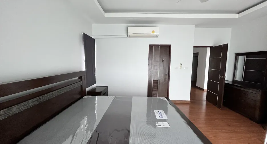 For rent 3 bedrooms house in Mueang Chiang Mai, Chiang Mai