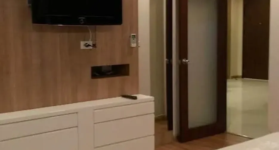 Wohnung zur Miete mit 1 Zimmer in Pathum Wan, Bangkok