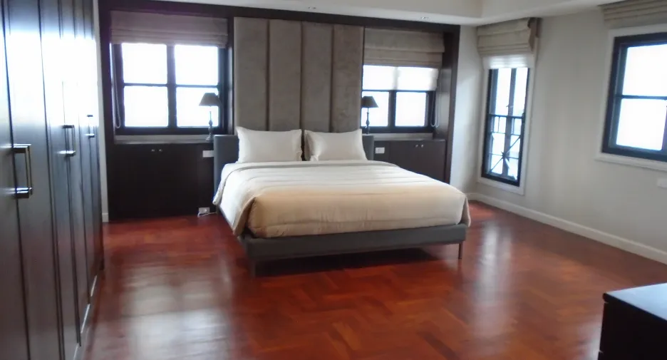 For rent 3 ベッドルーム apartment in Pathum Wan, Bangkok