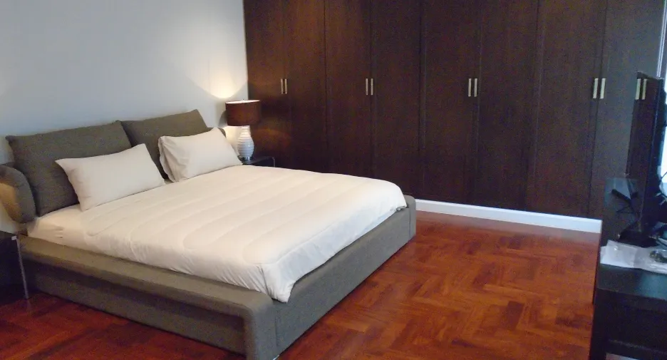 For rent 3 ベッドルーム apartment in Pathum Wan, Bangkok