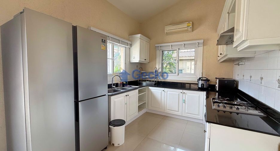 For rent 4 bedrooms house in Bang Lamung, Chonburi