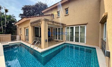 For rent 4 bedrooms house in Bang Lamung, Chonburi