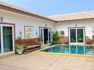 For rent and for sale 2 bedrooms house in Bang Lamung, Chonburi