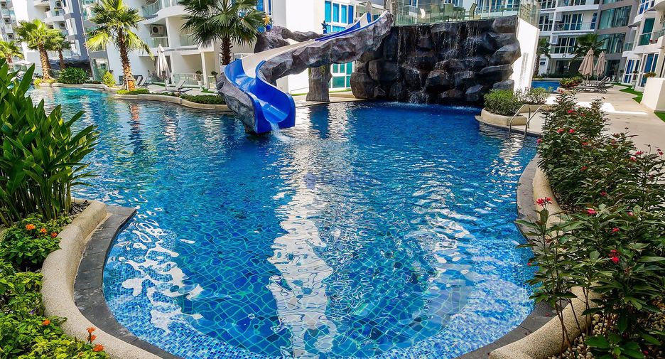 For rent 2 bedrooms condo in Bang Lamung, Chonburi