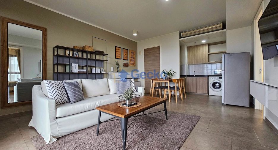 For rent 2 bedrooms condo in Bang Lamung, Chonburi