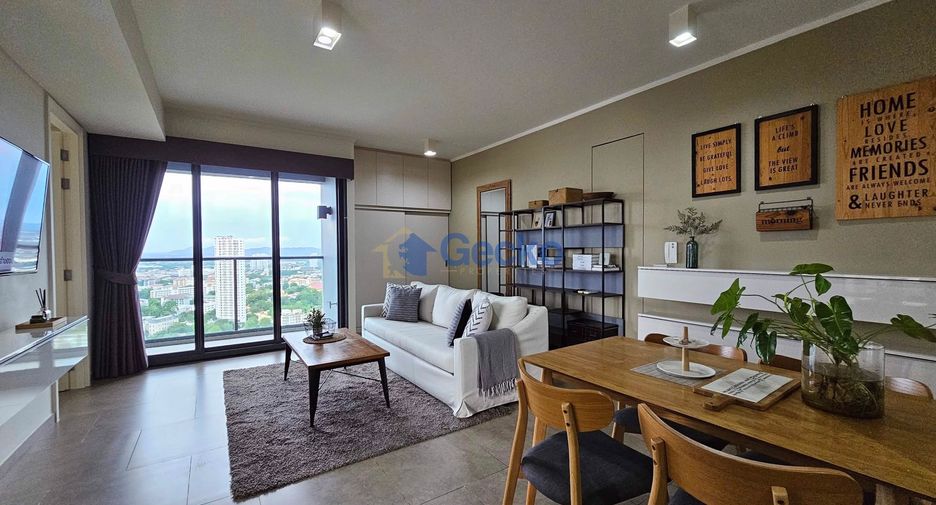 For rent 2 bedrooms condo in Bang Lamung, Chonburi