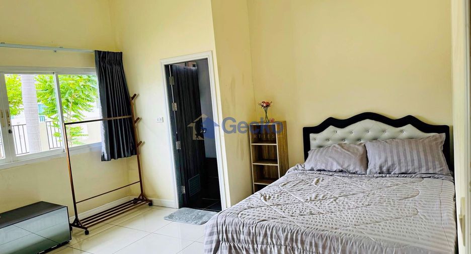 Haus zur Miete mit 3 Zimmer in Bang Lamung, Chonburi