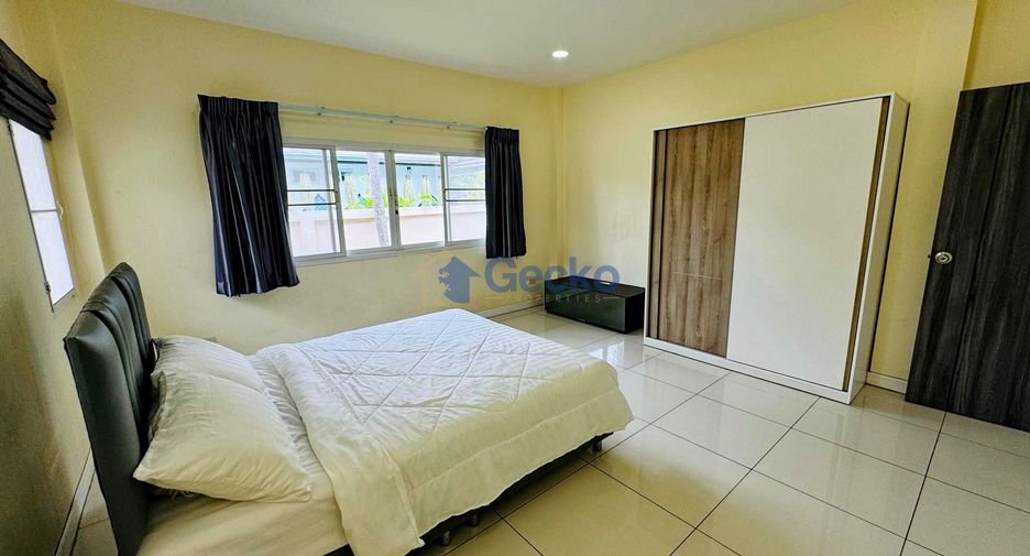 Haus zur Miete mit 3 Zimmer in Bang Lamung, Chonburi