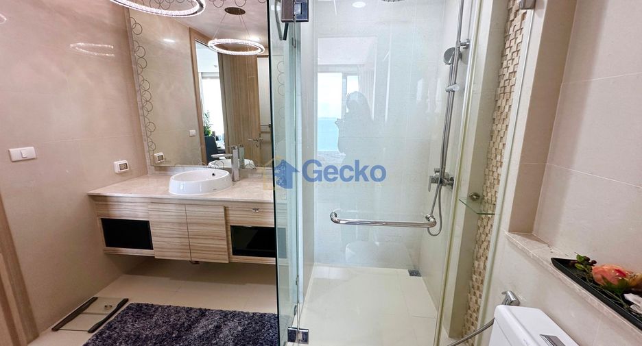 For rent 2 bedrooms condo in Bang Lamung, Chonburi