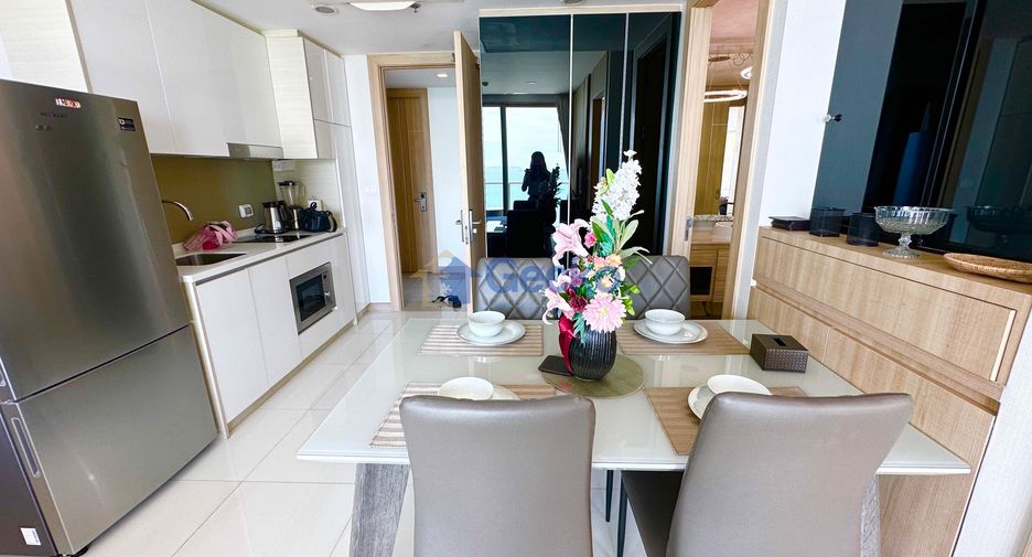 For rent 2 bedrooms condo in Bang Lamung, Chonburi