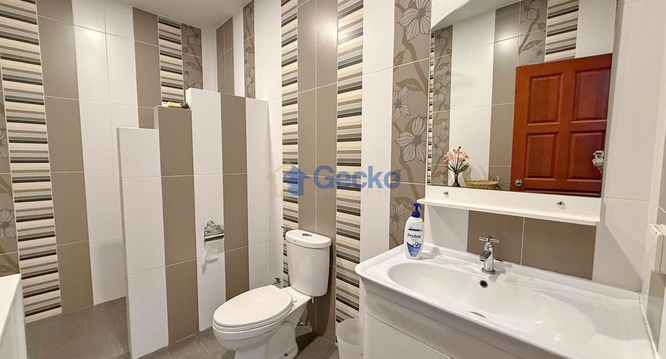 Haus zur Miete mit 3 Zimmer in Bang Lamung, Chonburi