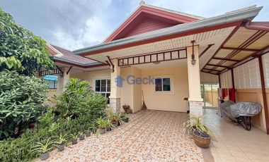 Haus zur Miete mit 3 Zimmer in Bang Lamung, Chonburi