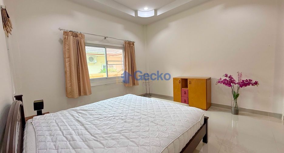 Haus zur Miete mit 3 Zimmer in Bang Lamung, Chonburi