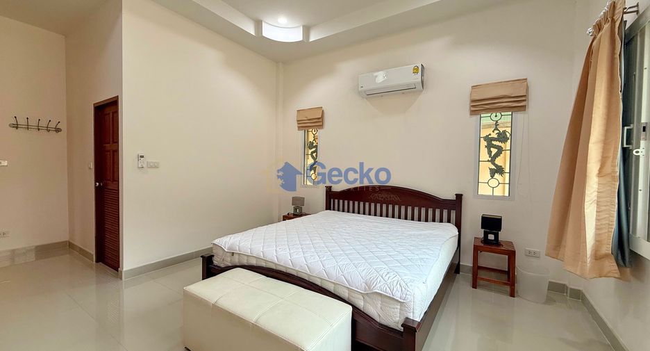 Haus zur Miete mit 3 Zimmer in Bang Lamung, Chonburi