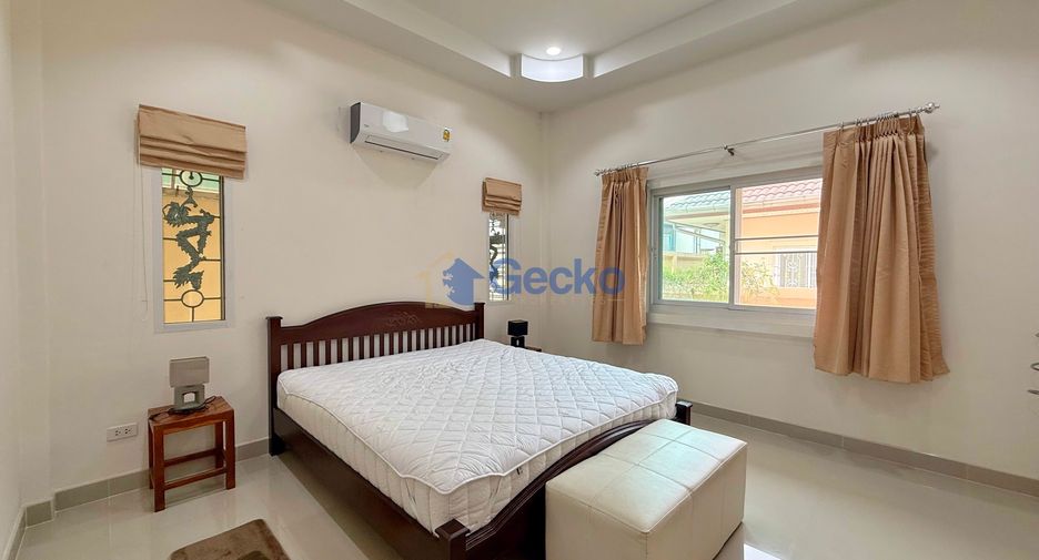 Haus zur Miete mit 3 Zimmer in Bang Lamung, Chonburi