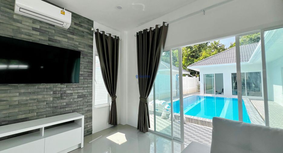 Haus zur Miete mit 3 Zimmer in Bang Lamung, Chonburi