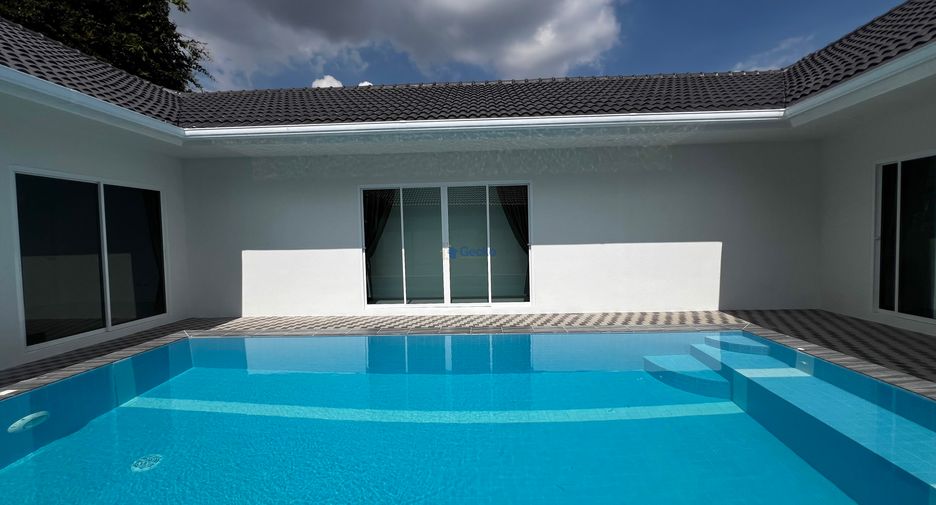 Haus zur Miete mit 3 Zimmer in Bang Lamung, Chonburi