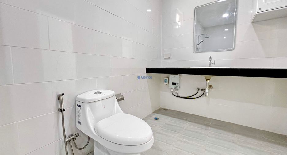 Haus zur Miete mit 3 Zimmer in Bang Lamung, Chonburi