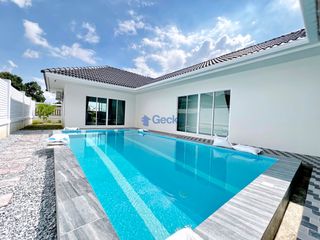 Haus zur Miete mit 3 Zimmer in Bang Lamung, Chonburi