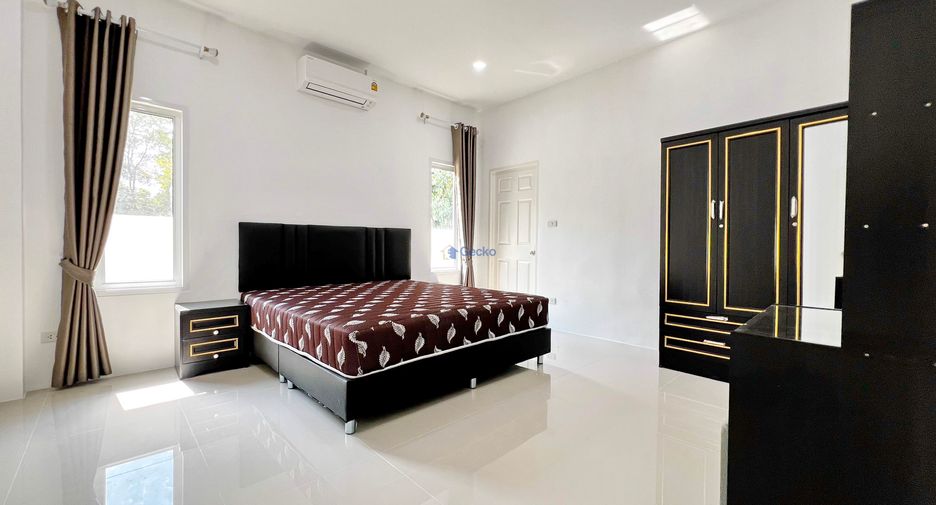Haus zur Miete mit 3 Zimmer in Bang Lamung, Chonburi
