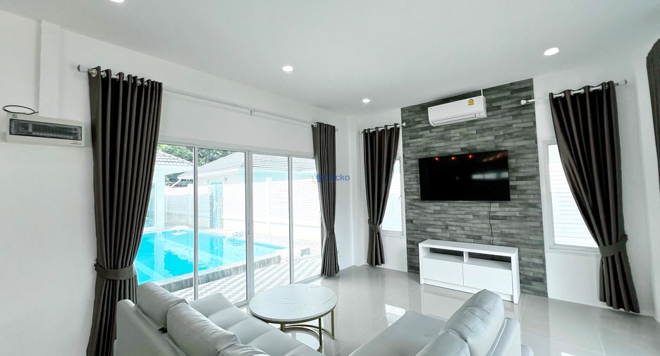 Haus zur Miete mit 3 Zimmer in Bang Lamung, Chonburi