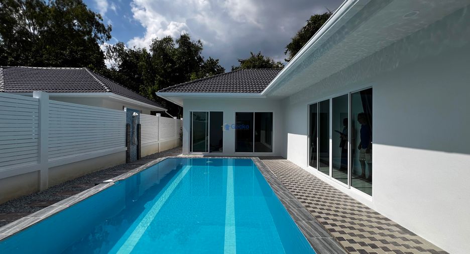 Haus zur Miete mit 3 Zimmer in Bang Lamung, Chonburi