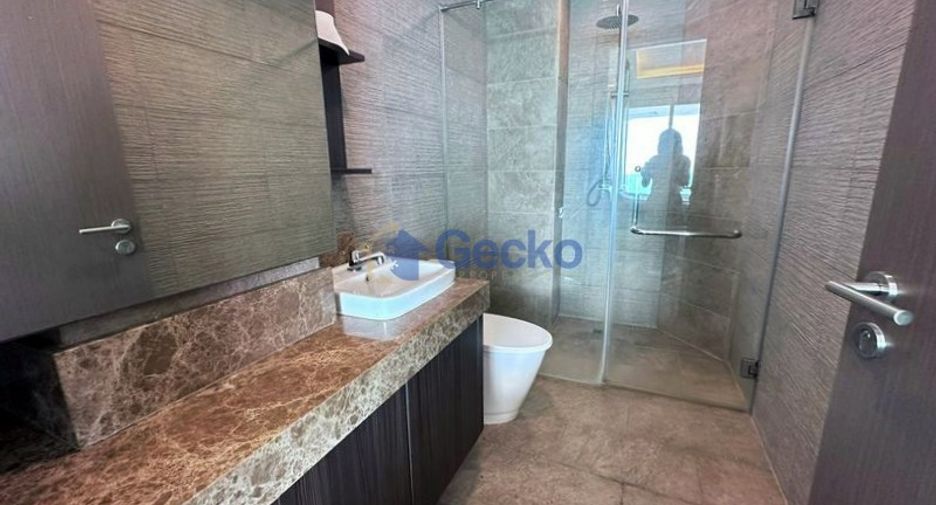 À vendre 2 chambres condo à Bang Lamung, Chonburi