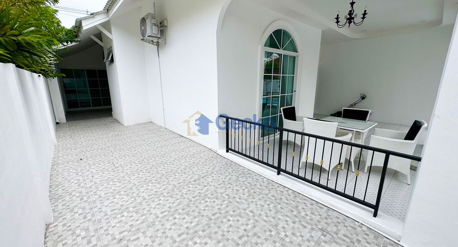 Haus zur Miete mit 3 Zimmer in Jomtien, Pattaya