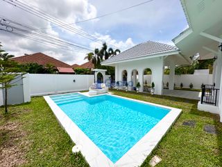Haus zur Miete mit 3 Zimmer in Bang Lamung, Chonburi