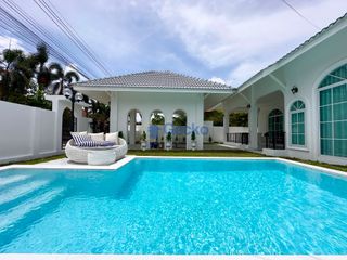 Haus zur Miete mit 3 Zimmer in Bang Lamung, Chonburi
