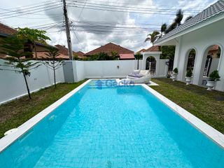 Haus zur Miete mit 3 Zimmer in Bang Lamung, Chonburi