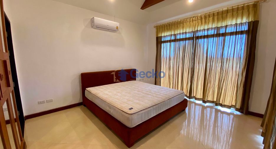 Haus zur Miete mit 5 Zimmer in Bang Lamung, Chonburi