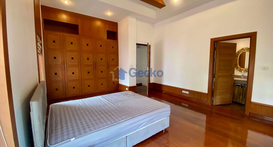Haus zur Miete mit 5 Zimmer in Bang Lamung, Chonburi