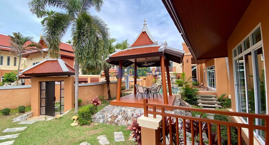 Haus zur Miete mit 5 Zimmer in Bang Lamung, Chonburi