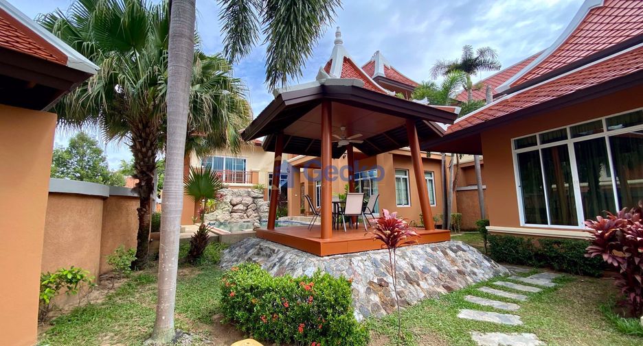 Haus zur Miete mit 5 Zimmer in Bang Lamung, Chonburi