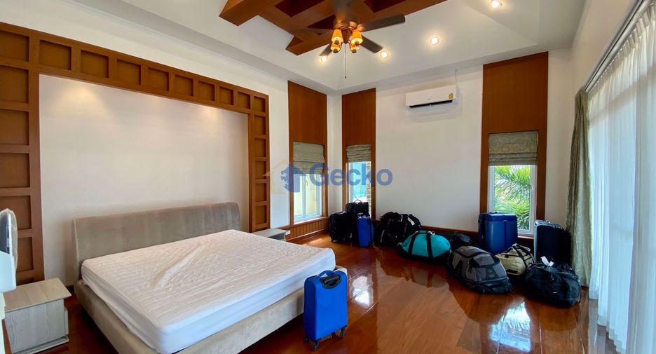 Haus zur Miete mit 5 Zimmer in Bang Lamung, Chonburi