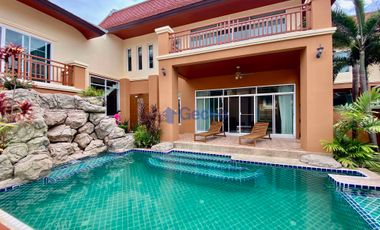 Haus zur Miete mit 5 Zimmer in Bang Lamung, Chonburi