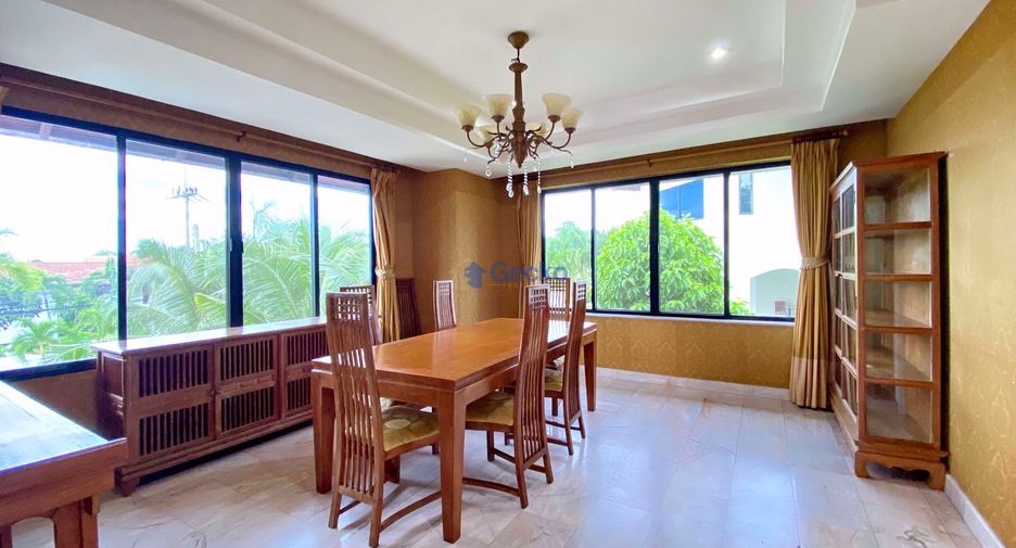 Haus zur Miete mit 5 Zimmer in Bang Lamung, Chonburi