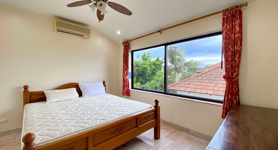 Haus zur Miete mit 5 Zimmer in Bang Lamung, Chonburi
