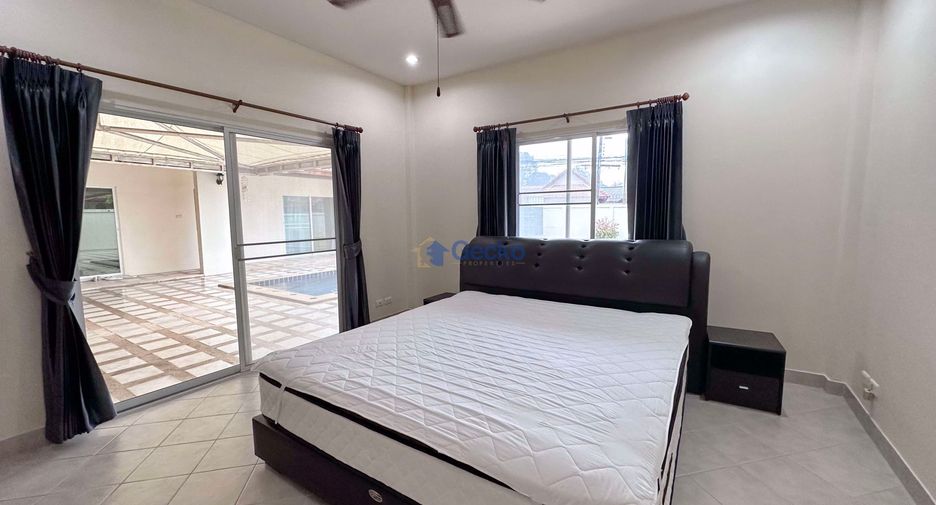 Haus zur Miete mit 4 Zimmer in Bang Lamung, Chonburi