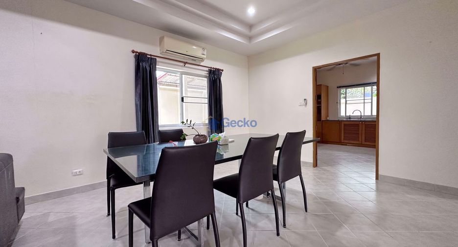Haus zur Miete mit 4 Zimmer in Bang Lamung, Chonburi