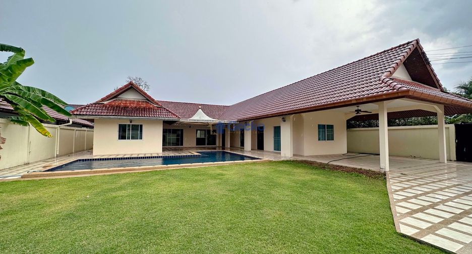 Haus zur Miete mit 4 Zimmer in Bang Lamung, Chonburi