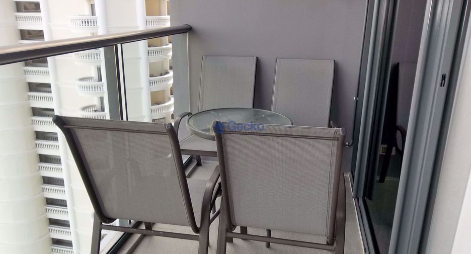 For rent 2 bedrooms condo in Bang Lamung, Chonburi