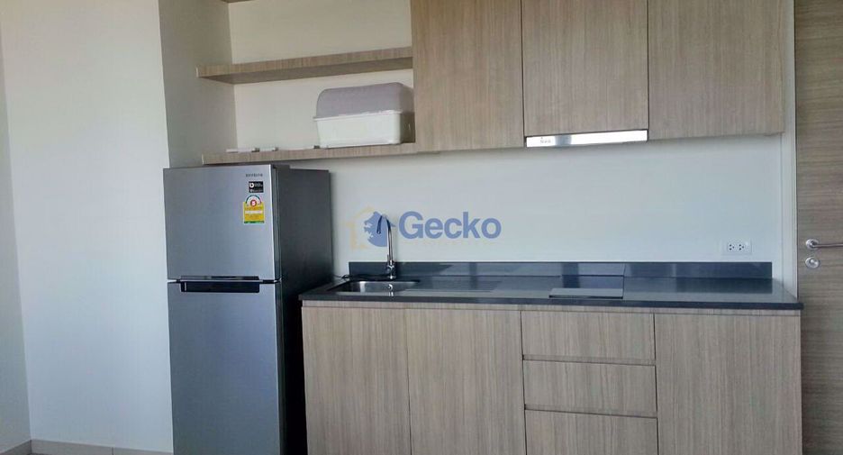 For rent 2 bedrooms condo in Bang Lamung, Chonburi