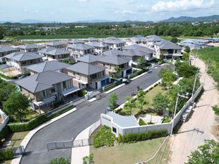 Haus zur Miete mit 3 Zimmer in Bang Lamung, Chonburi