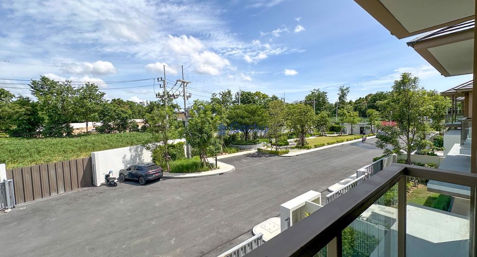 Haus zur Miete mit 3 Zimmer in Bang Lamung, Chonburi