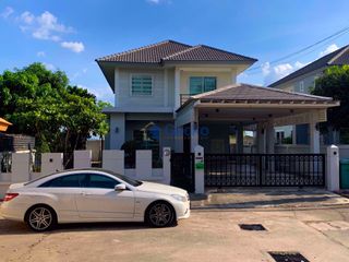 À louer 3 chambres maison à Bang Lamung, Chonburi