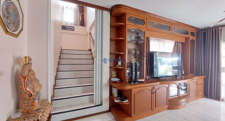 For rent 3 bedrooms house in Bang Lamung, Chonburi