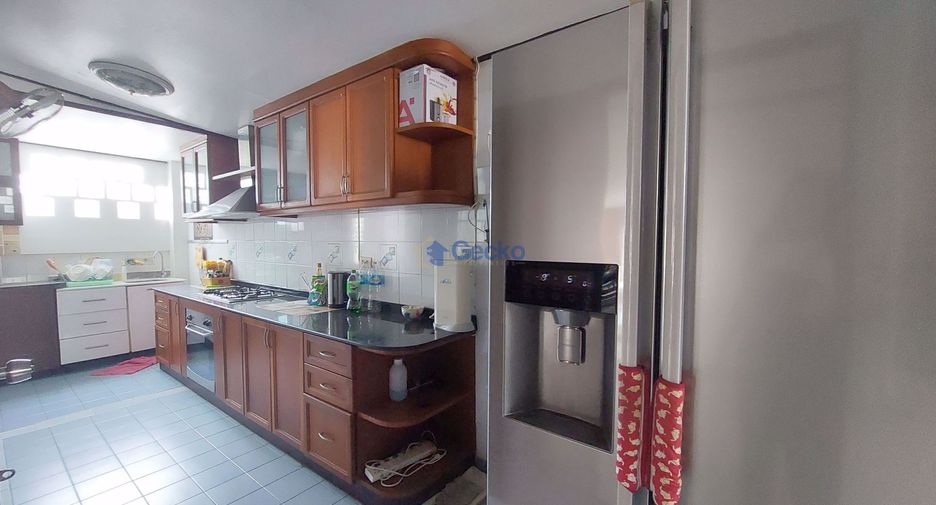 For rent 3 bedrooms house in Bang Lamung, Chonburi