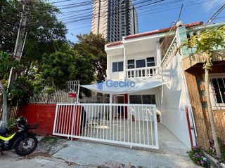 Haus zur Miete mit 2 Zimmer in Bang Lamung, Chonburi